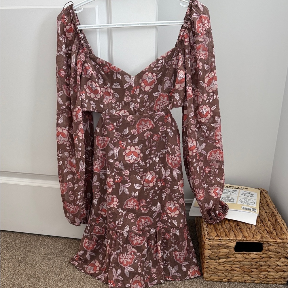 Dynamite Brown Floral Long Sleeve Dress